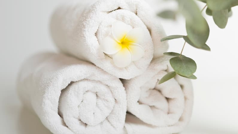 Towels are a staple in every household, gym, spa, and hotel — yet they’re often neglected when it comes to proper care and cleaning. While they may look clean after a quick wash, towels can harbour bacteria, odours, and hard water residue if not cleaned properly. Whether you're a homeowner, a fitness enthusiast, or a business owner relying on pristine linens, learning how to care for your towels is essential for hygiene, longevity, and softness.  In this blog, we’ll walk you through everything you need to know about towel cleaning — from frequency to techniques, and even professional solutions.