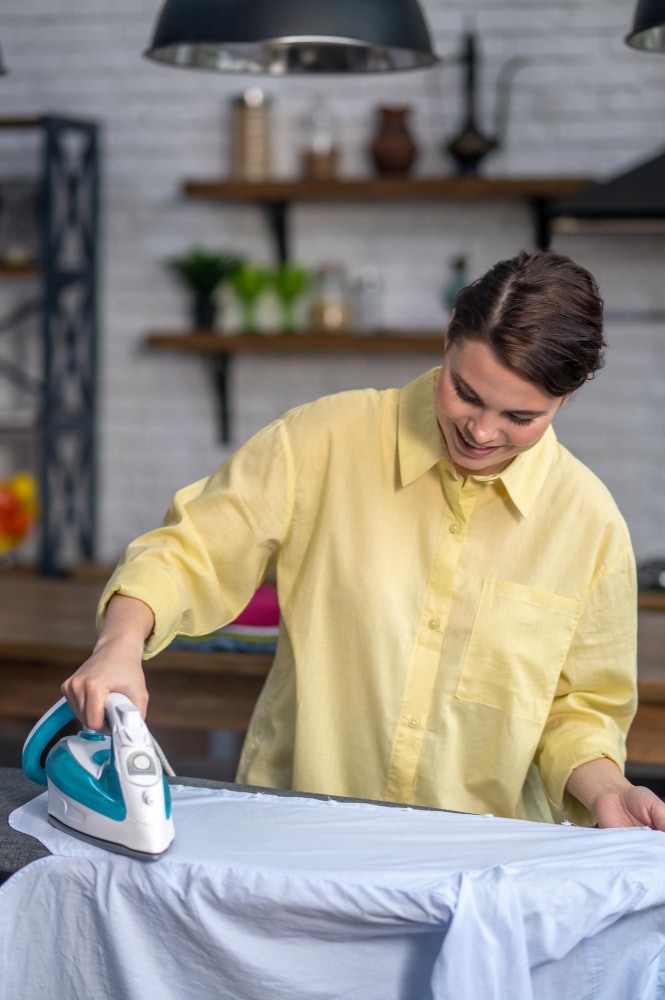 Professional ironing Ironing and pressing service