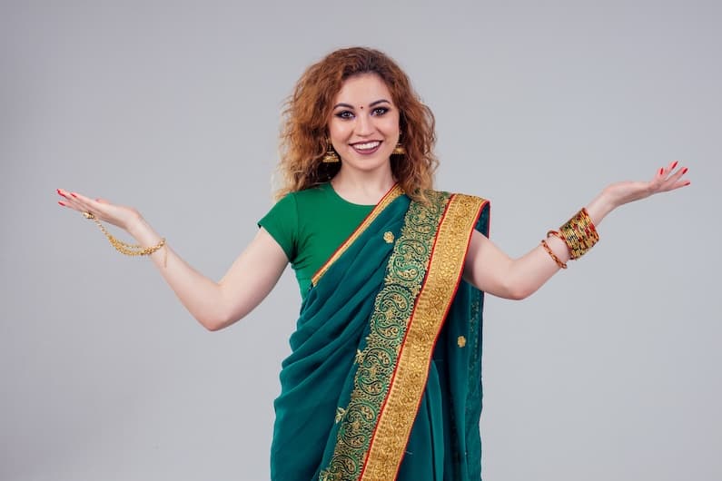 Saree's & Traditional Wear Cleaning There’s something timeless about traditional Indian wear — the elegance of a silk saree, the charm of a Banarasi weave, the delicate beauty of a chiffon dupatta, or the royal grandeur of a sherwani.